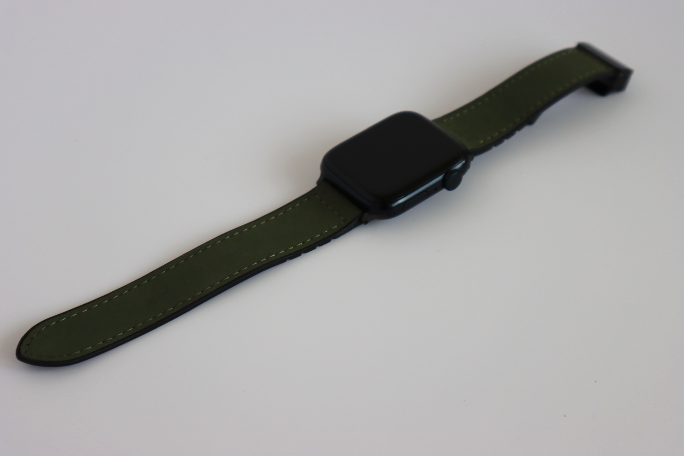 Matt leather bands